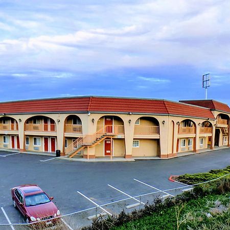 Salinas Inn Экстерьер фото