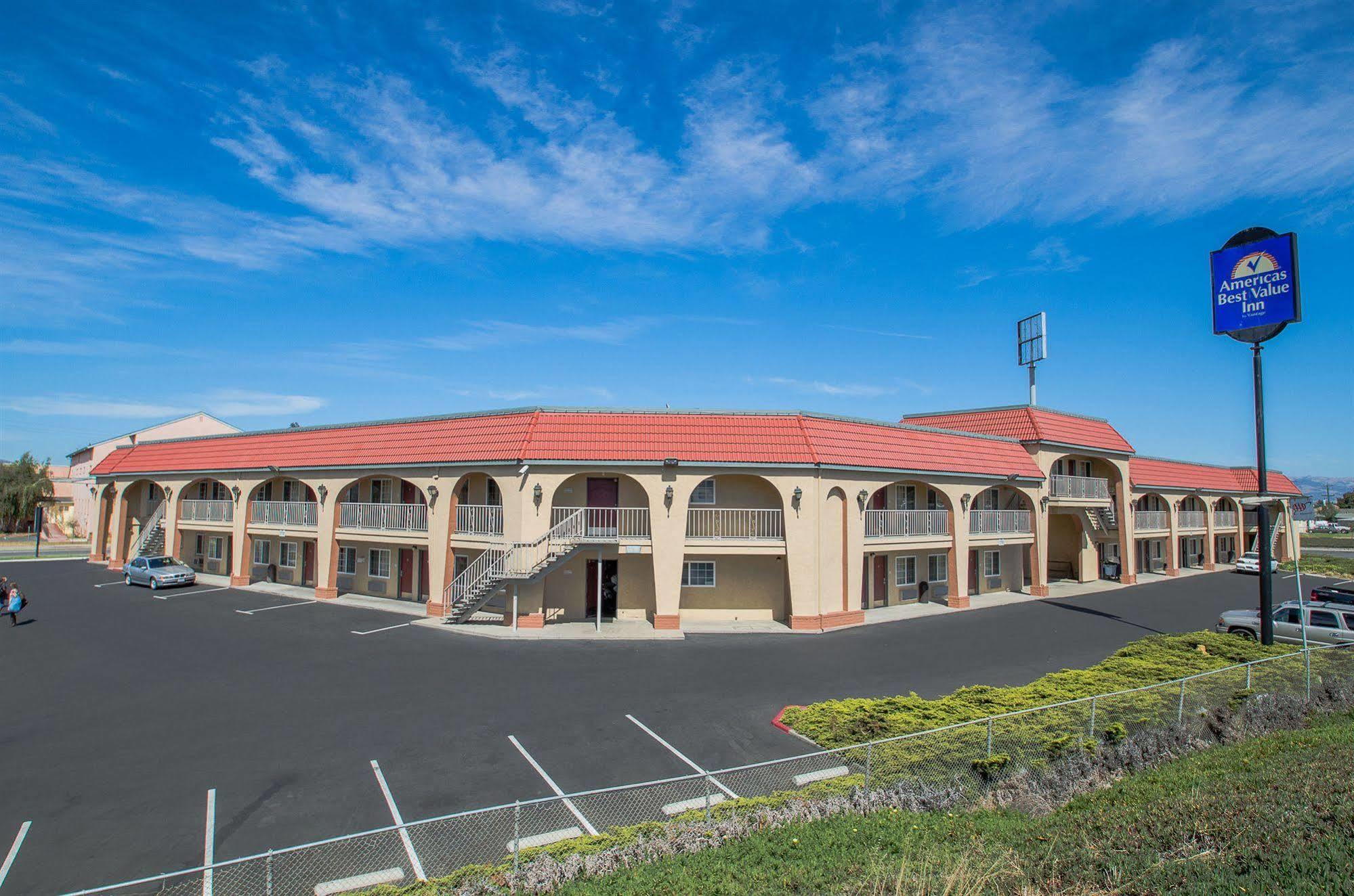 Salinas Inn Экстерьер фото
